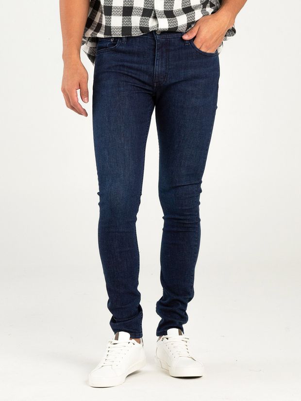 levis skinny tapered hombre